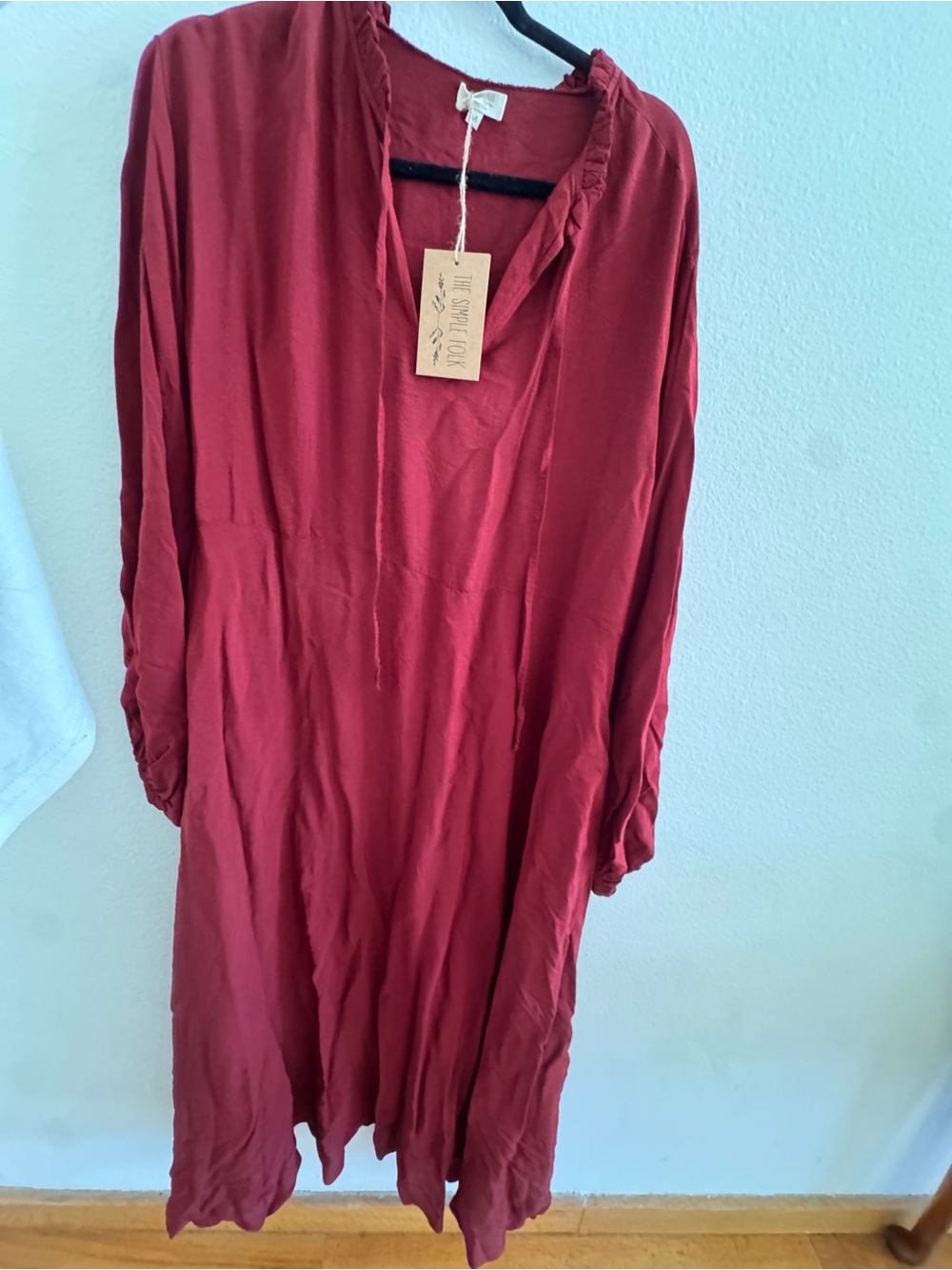 Women's Maxi Tie-Waist Long Sleeve Dress - Red - Picture 2 of 4